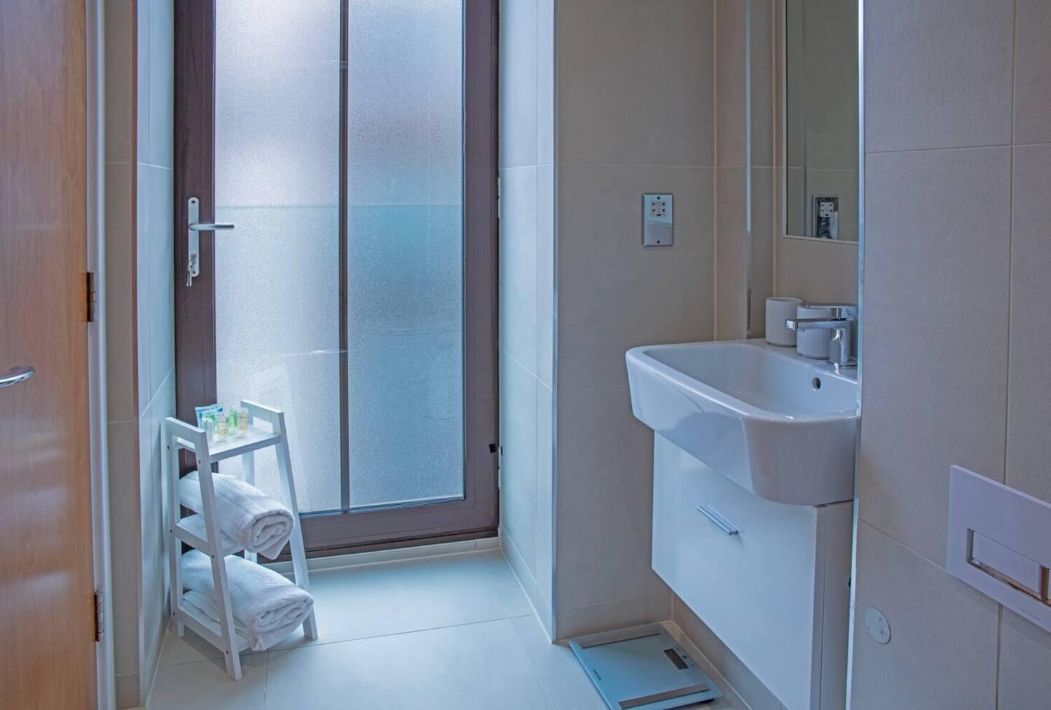 Westminster 2 Bed 2 Bath Apartment Londra Dış mekan fotoğraf